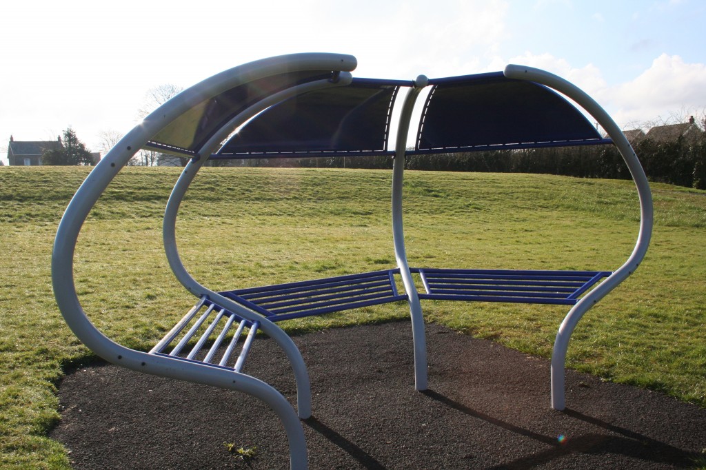 Youth Shelter, Drefach Park